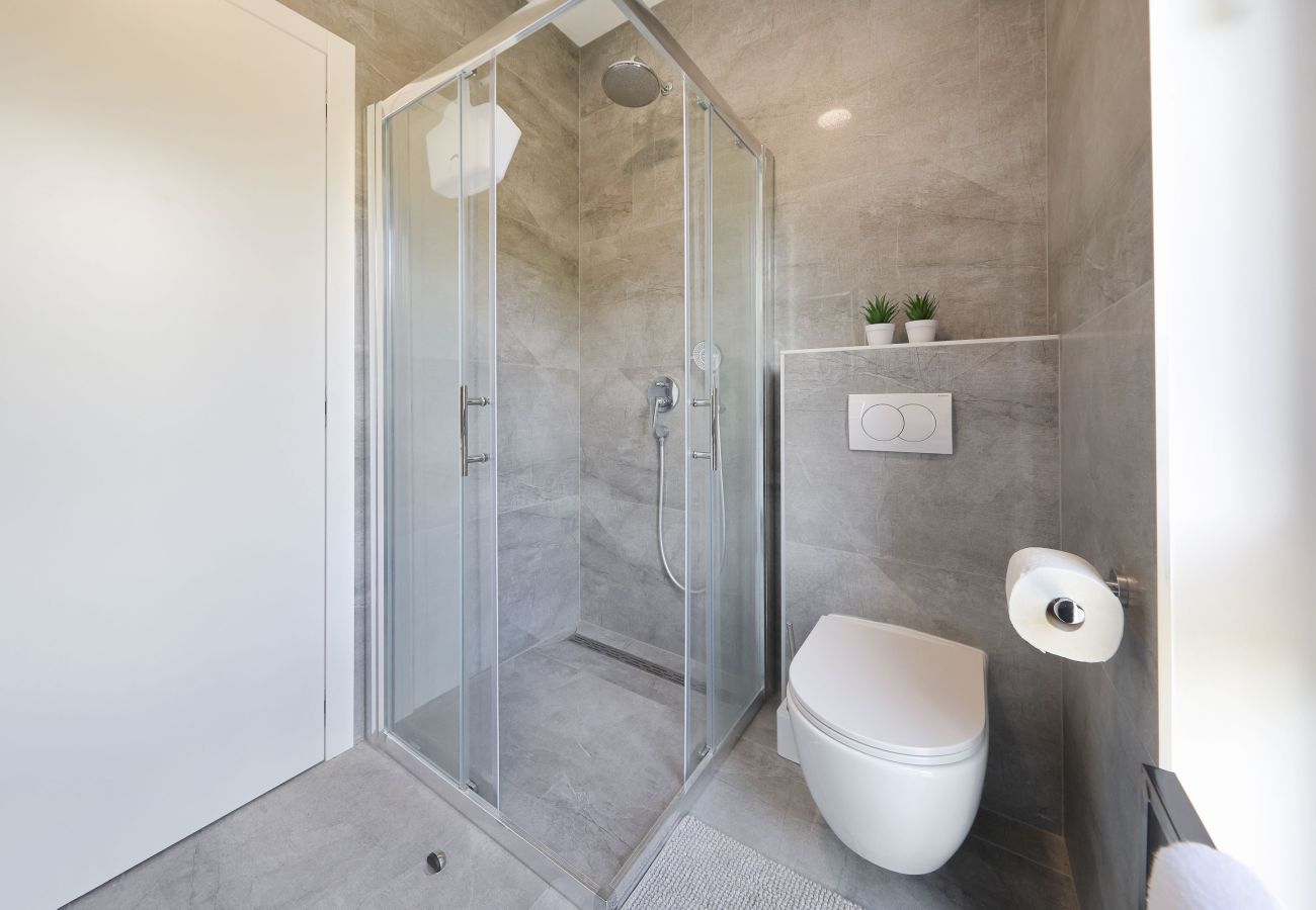 Apartment in Rovanjska - Ferienwohnung Meerblick Rovanjska