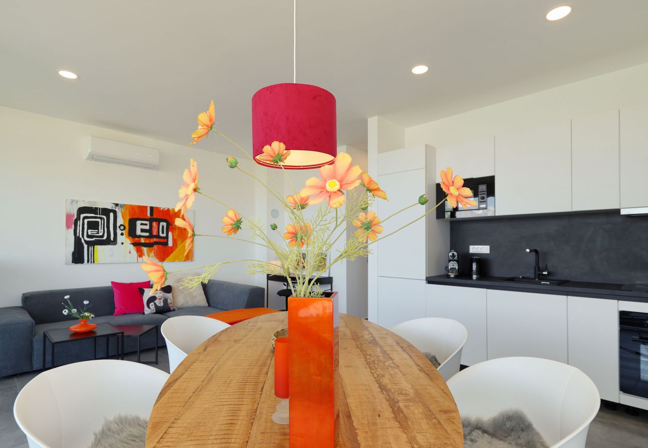 Apartment in Rovanjska - Ferienwohnung Meerblick Rovanjska