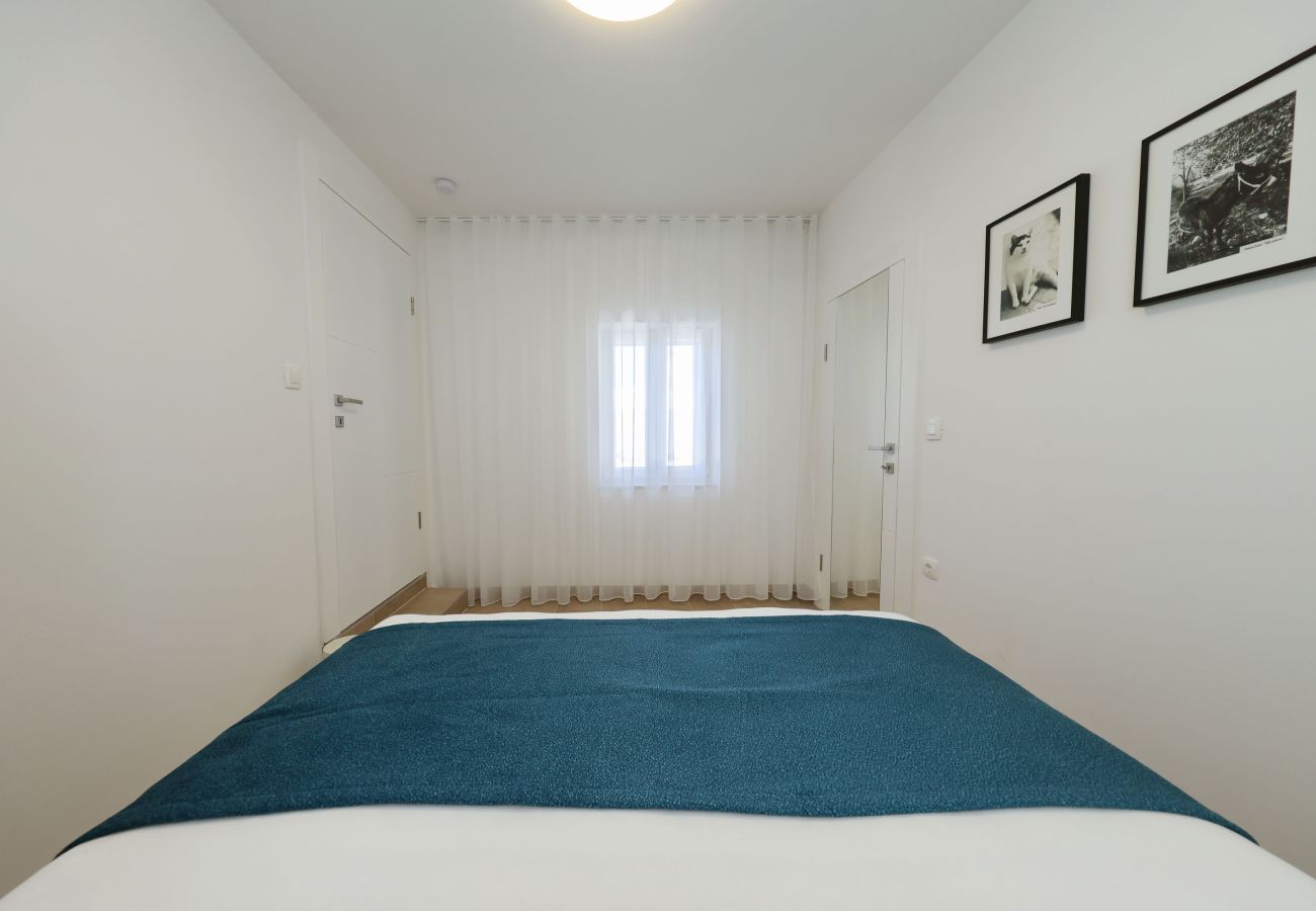 House in Vrsi - Holiday house Luca