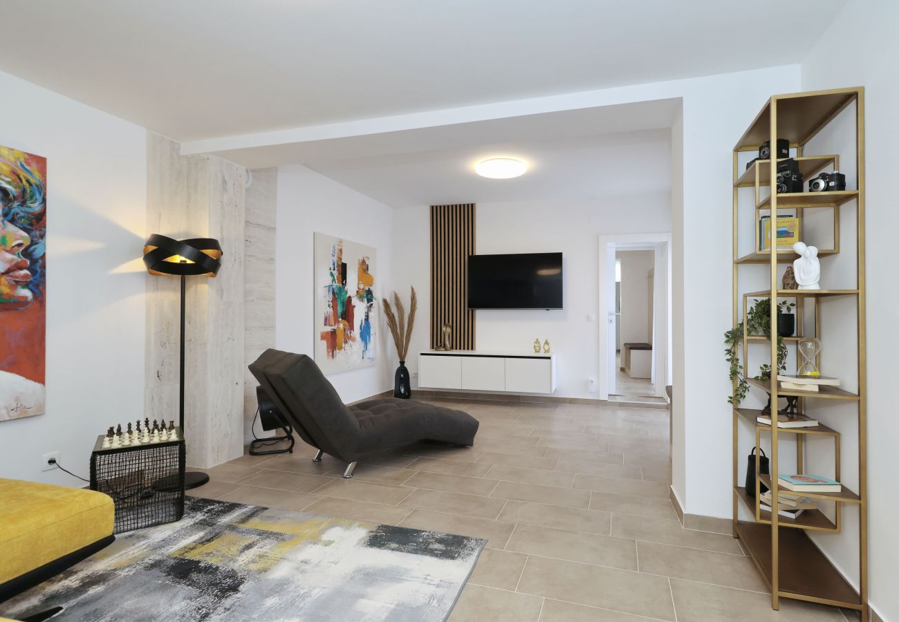 House in Vrsi - Holiday house Luca