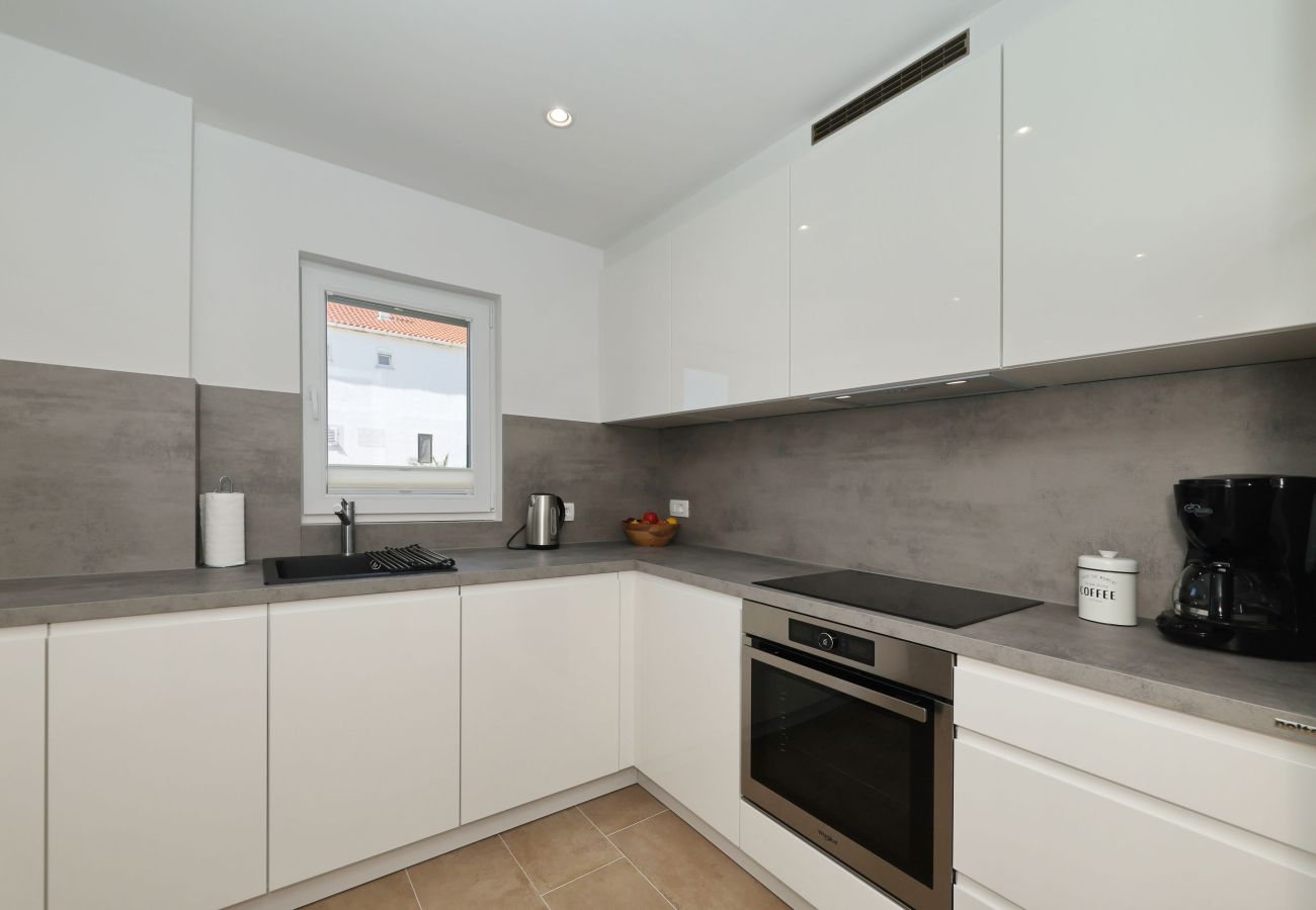 House in Vrsi - Holiday house Luca