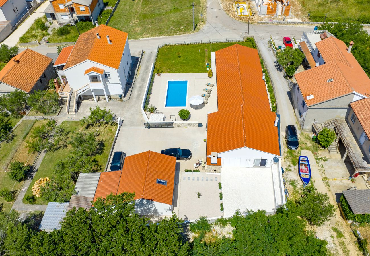 House in Vrsi - Holiday house Luca