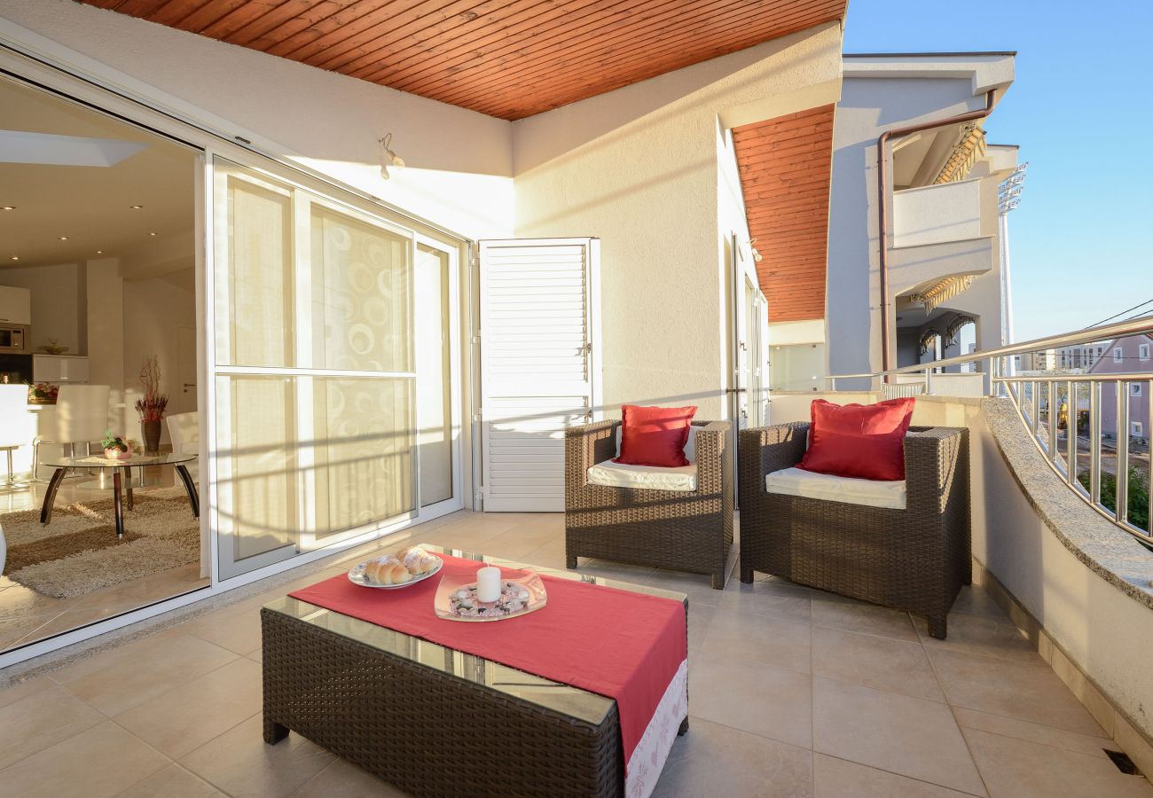 Apartment in Zadar - Marinko, No. 1