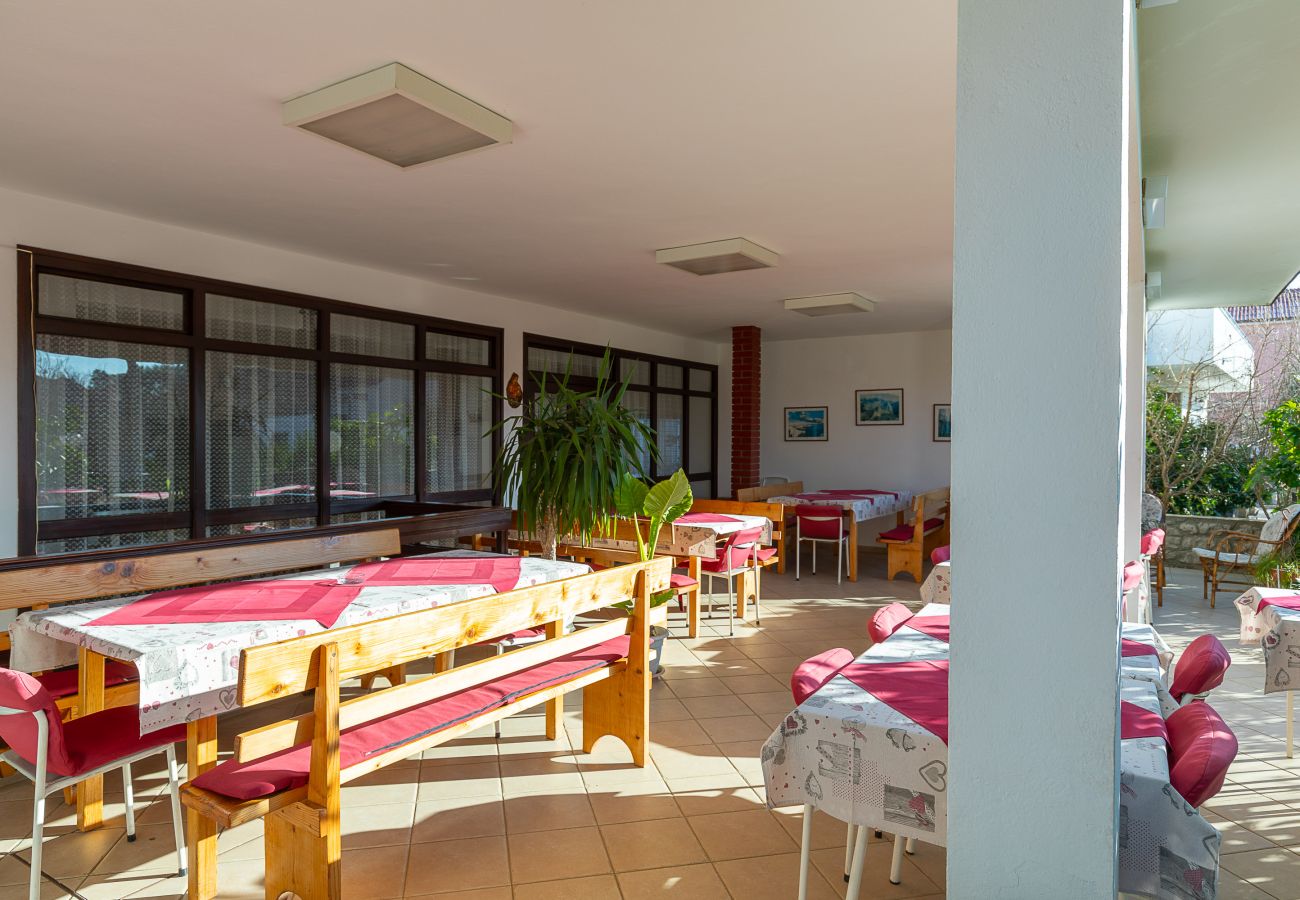 Apartment in Starigrad - Apartment Tinka No.5 near the beach