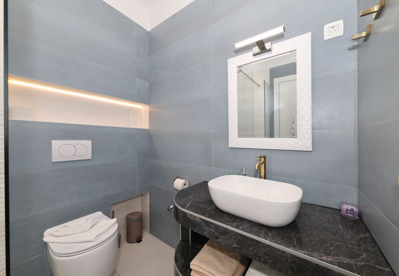 House in Zadar - Holiday Home Casa Coral with Heated Private Pool