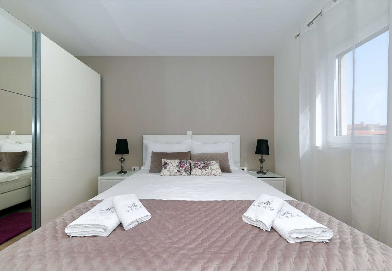 Apartment in Zadar - Apartment Luxury Apartment 4 with Balcony