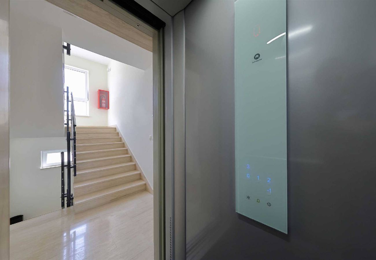Apartment in Zadar - Apartment Luxury Apartment 4 with Balcony