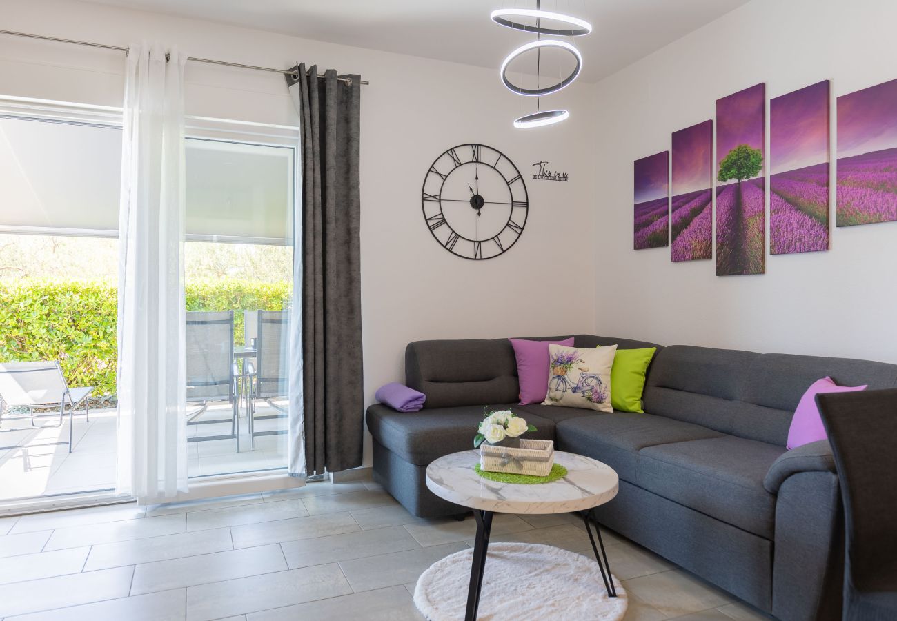 Apartment in Starigrad - Apartment Sea & Stone No.2 near the beach