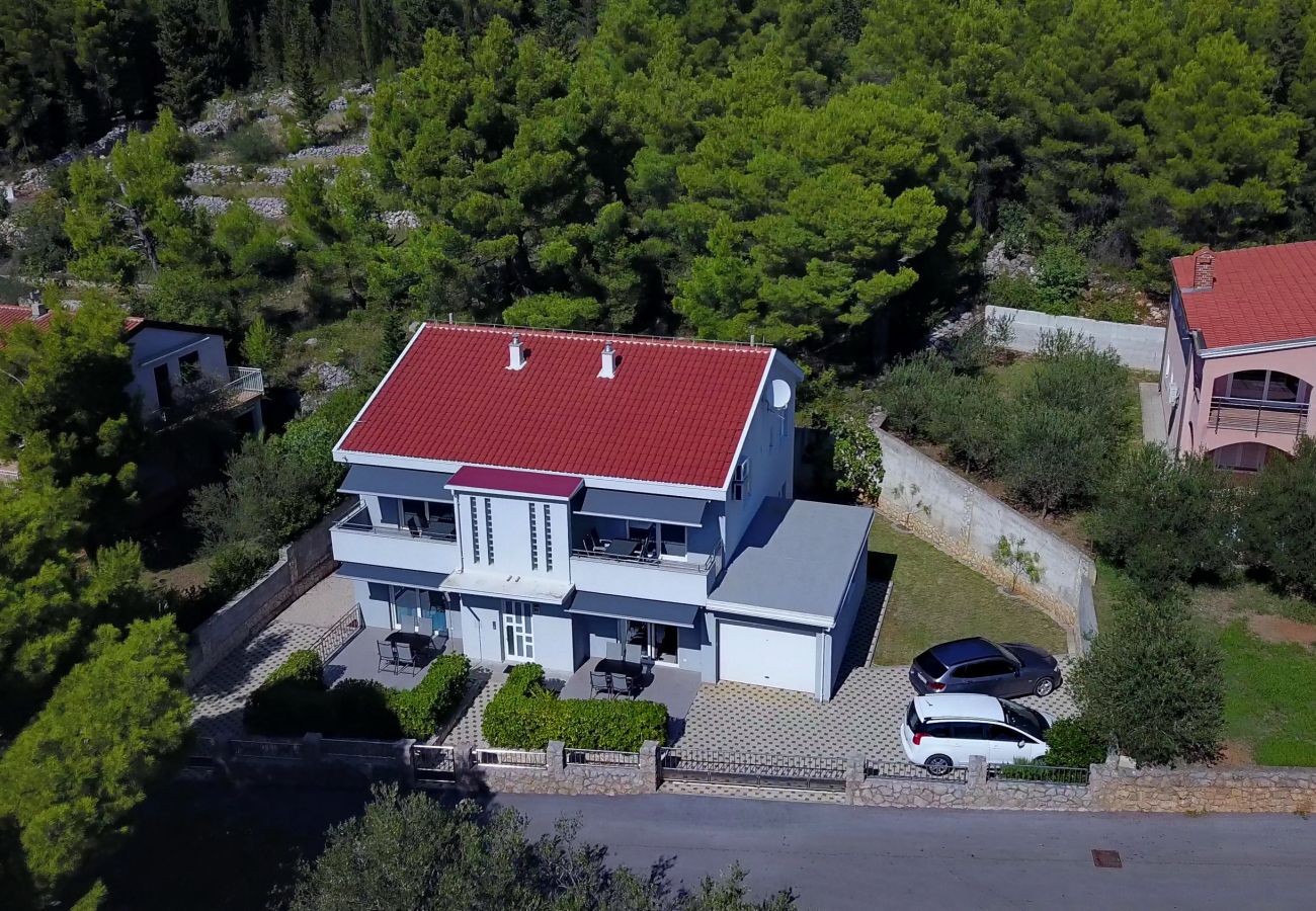 Apartment in Starigrad - Apartment Sea & Stone No.2 near the beach