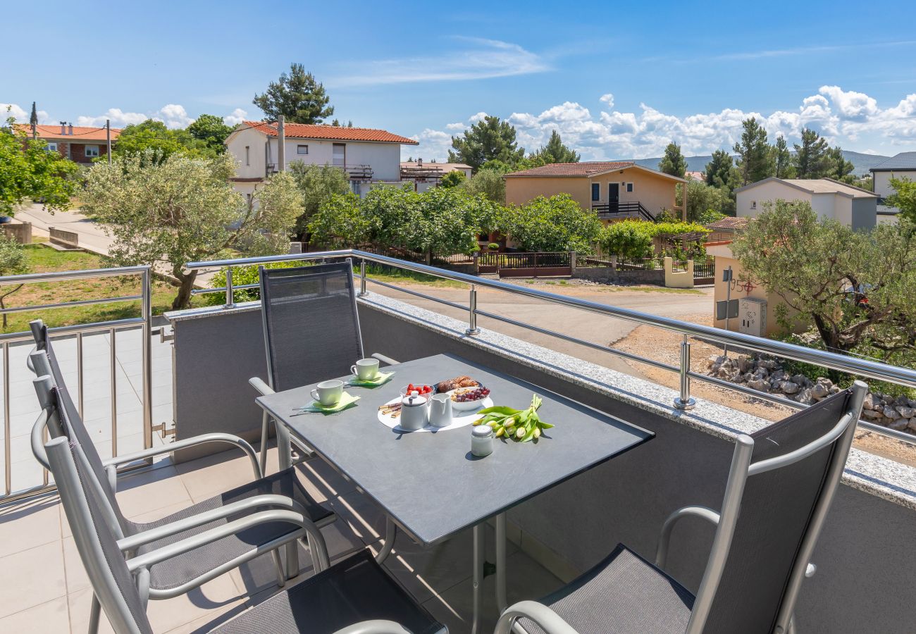 Apartment in Starigrad - Apartment Sea & Stone No.3 with balcony