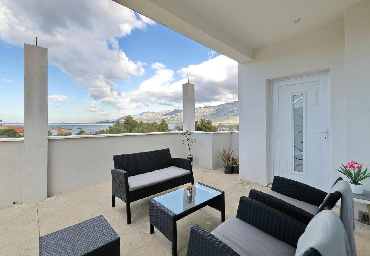 Apartment in Rovanjska - Temida, Charmante und strandnahe Ferienwohnung