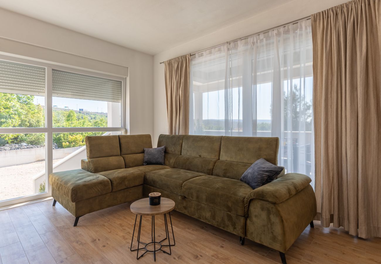 Apartment in Rovanjska - Apartment Temida with sea view