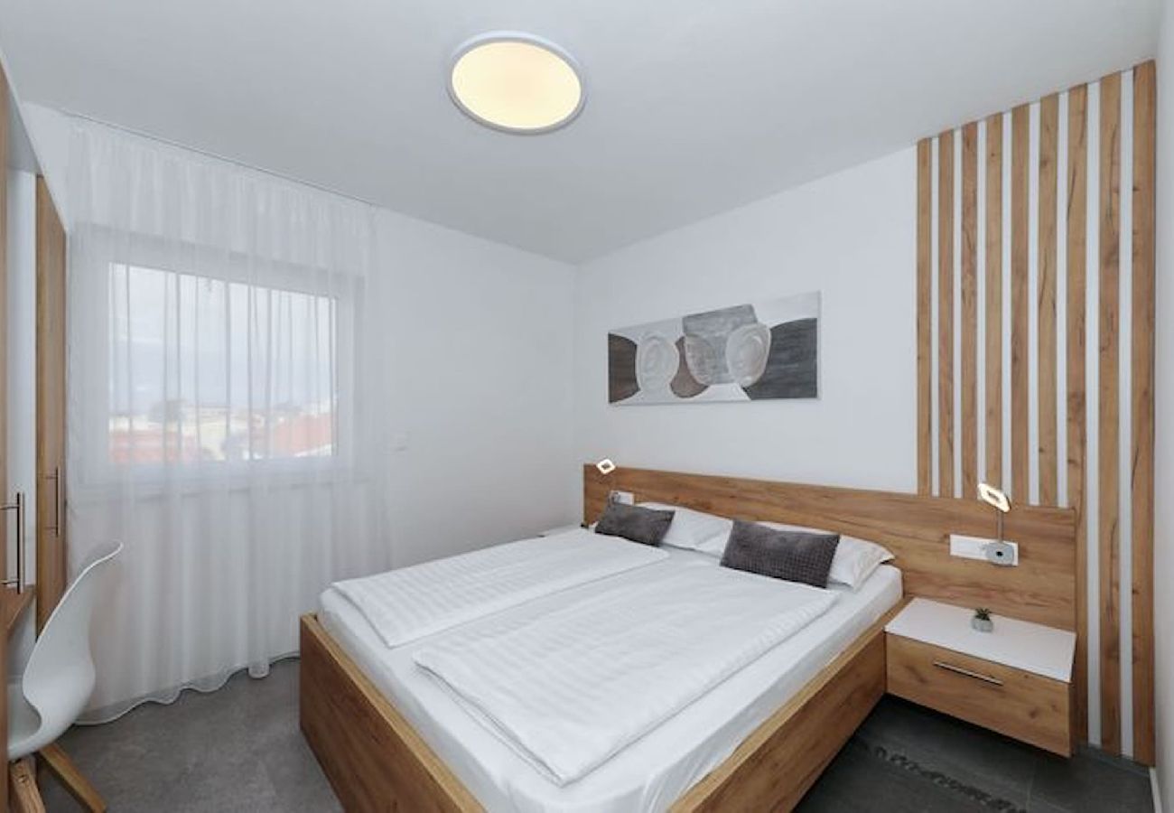 Apartment in Vir - Cicak, No.2