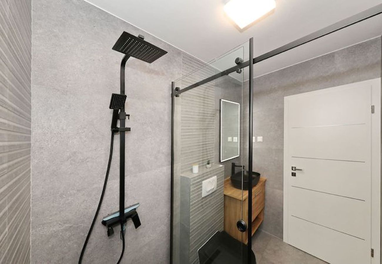 Apartment in Vir - Cicak, No.2