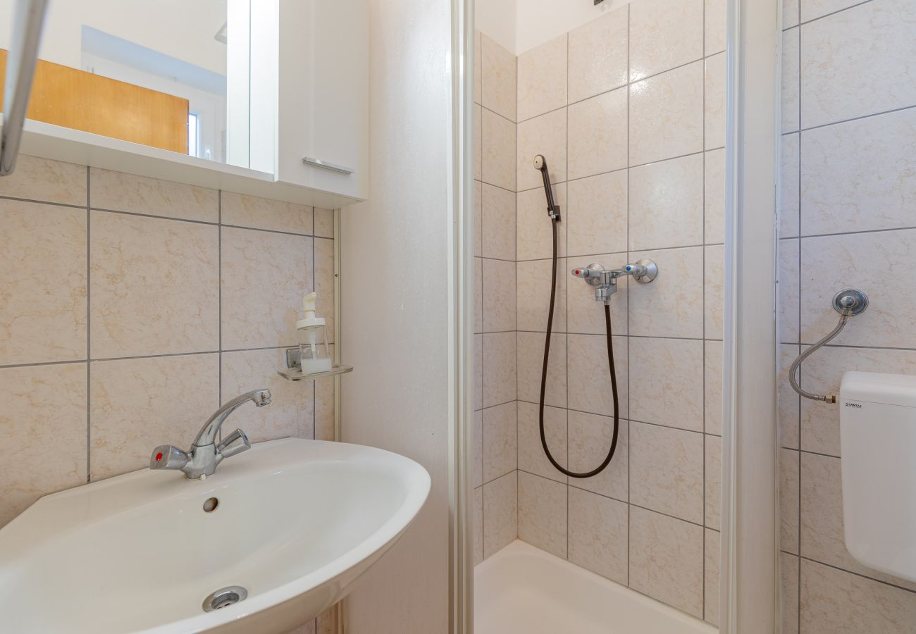 Rent by room in Starigrad - Tinka, Zimmer No 3