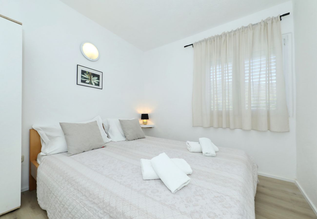 House in Dobropoljana - Robinsonade Pašman – Meerblick & Ruhe