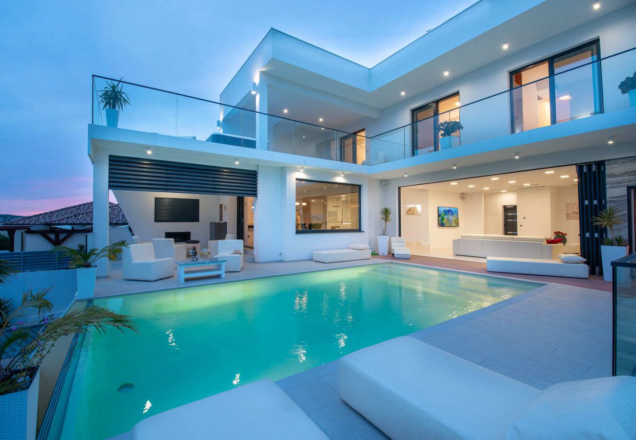 Villa in Maslenica - Villa Michelle Maslenica - Infinity