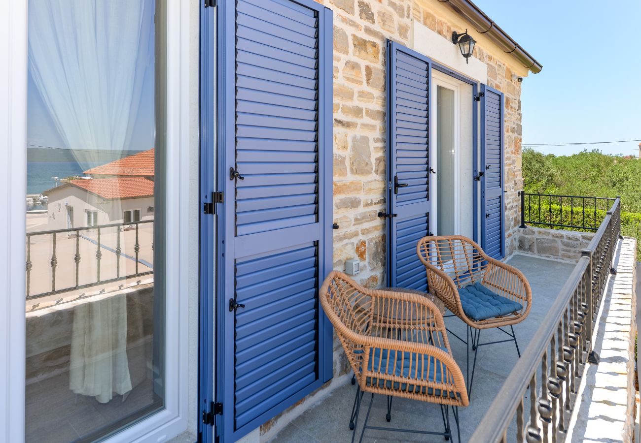 Villa in Dobropoljana - Magna