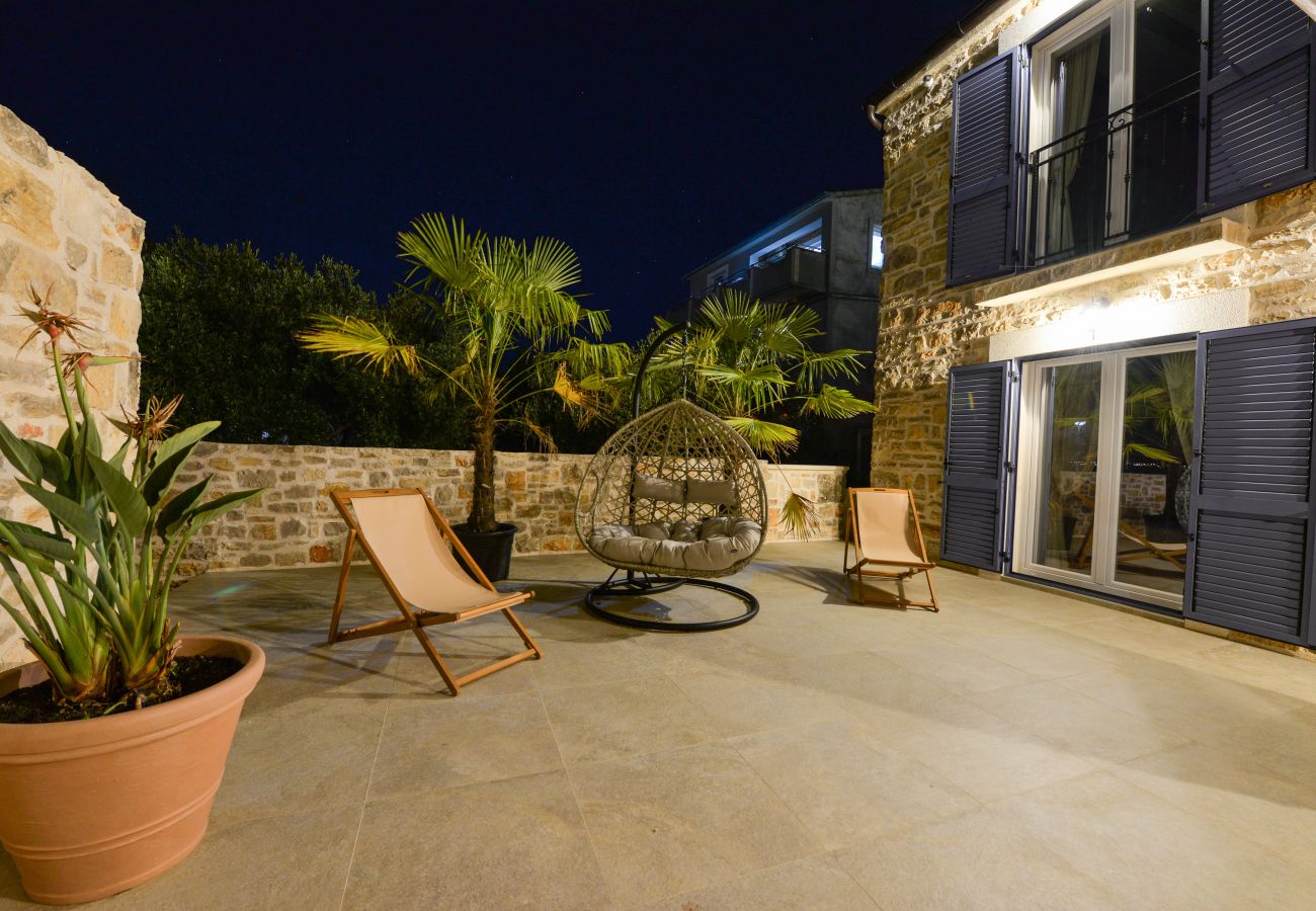 Villa in Dobropoljana - Magna