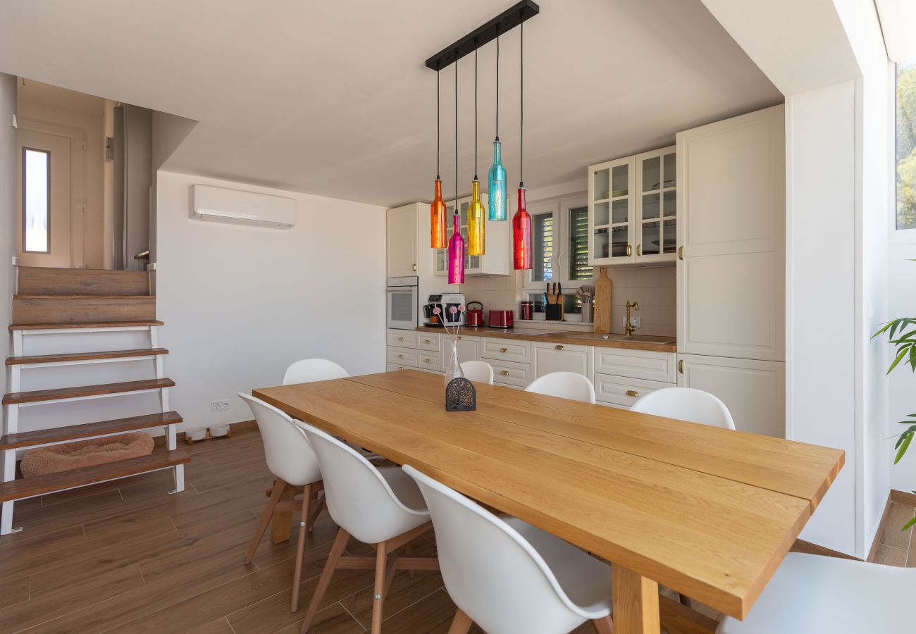House in Vir - Holiday Home Artano with Private Pool
