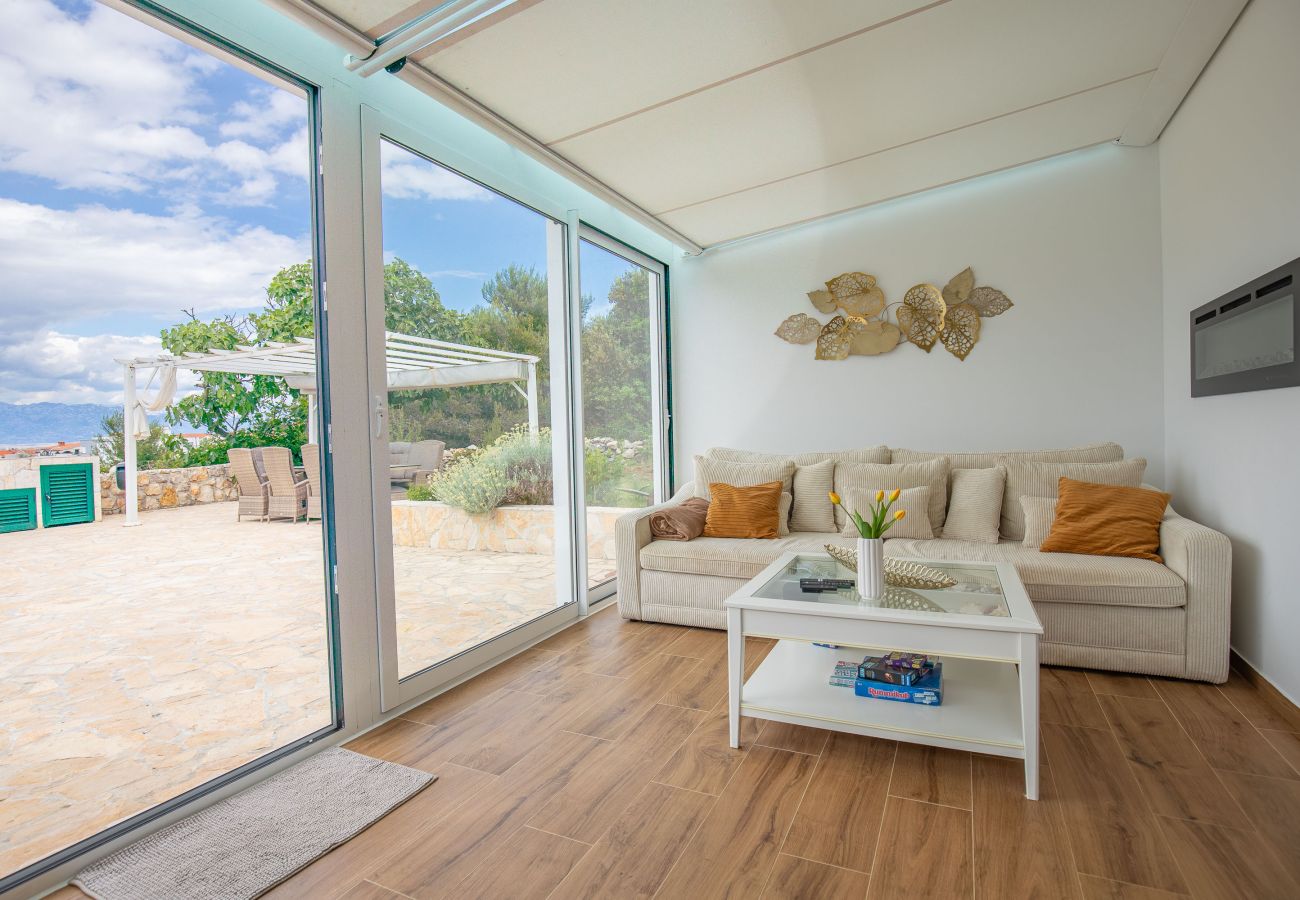 House in Vir - Holiday Home Artano with Private Pool