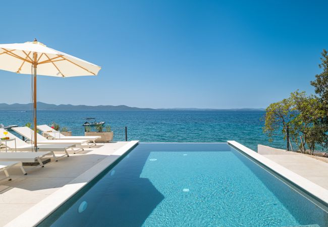 Villa in Kožino - Silvio