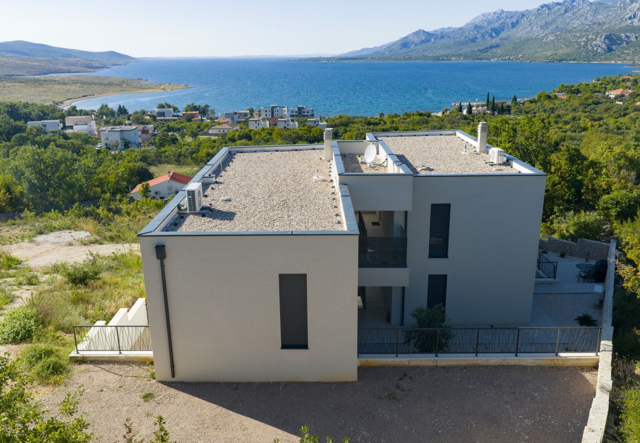 Apartment in Rovanjska - Bay view mit Pool & Meerblick