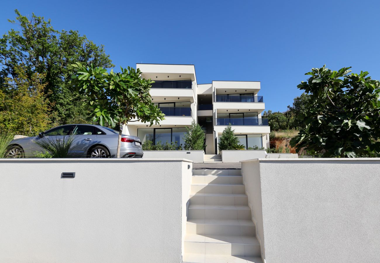 Apartment in Rovanjska - Bay view mit Pool & Meerblick