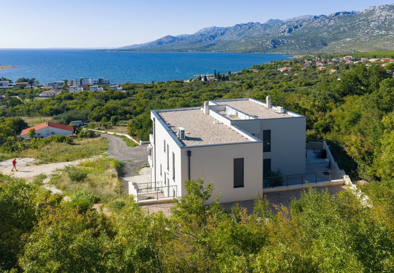Apartment in Rovanjska - Bay view mit Pool & Meerblick