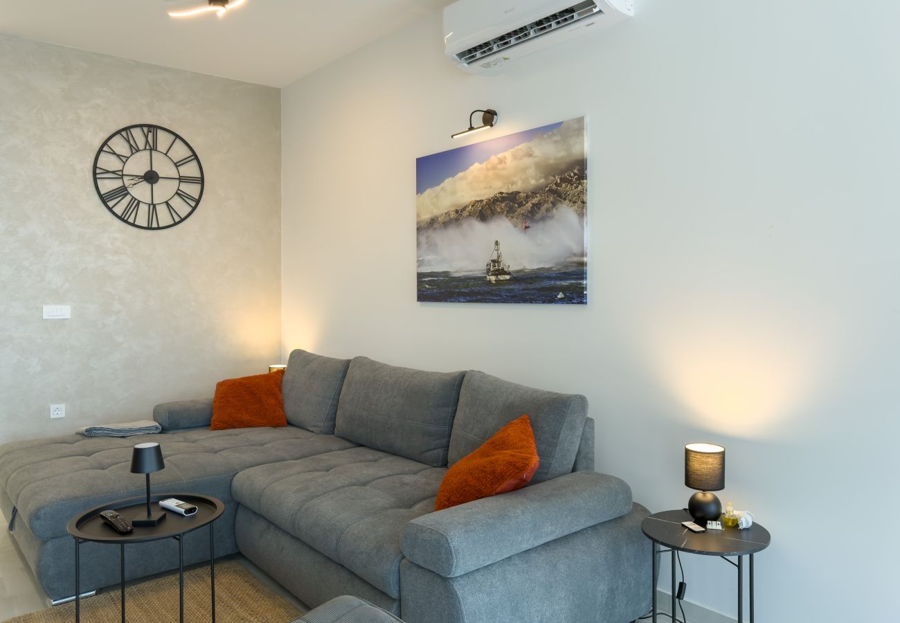 Apartment in Rovanjska - Bay view mit Pool & Meerblick