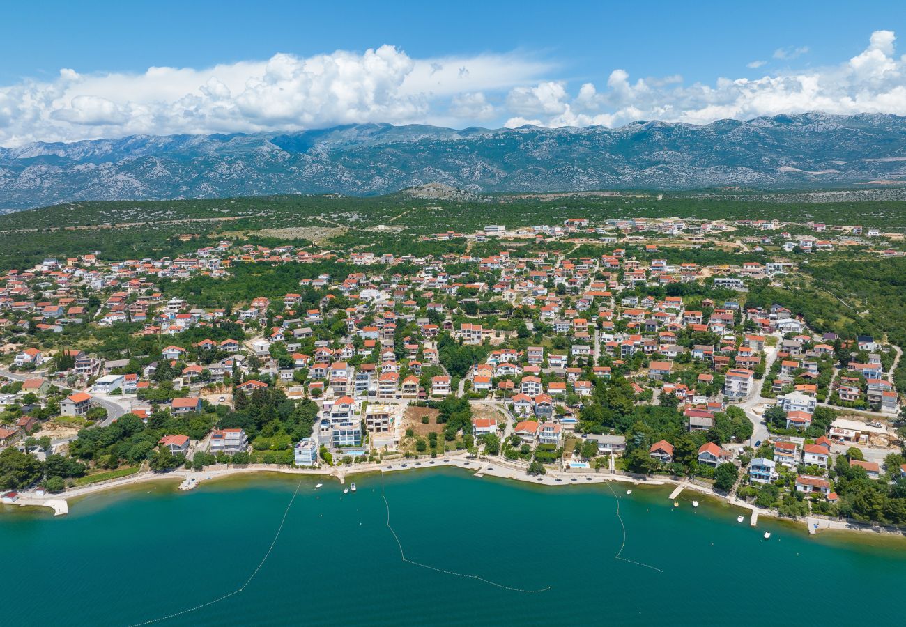 House in Maslenica - Maslenica Maslenica,Ferienhaus für Familien mit Po