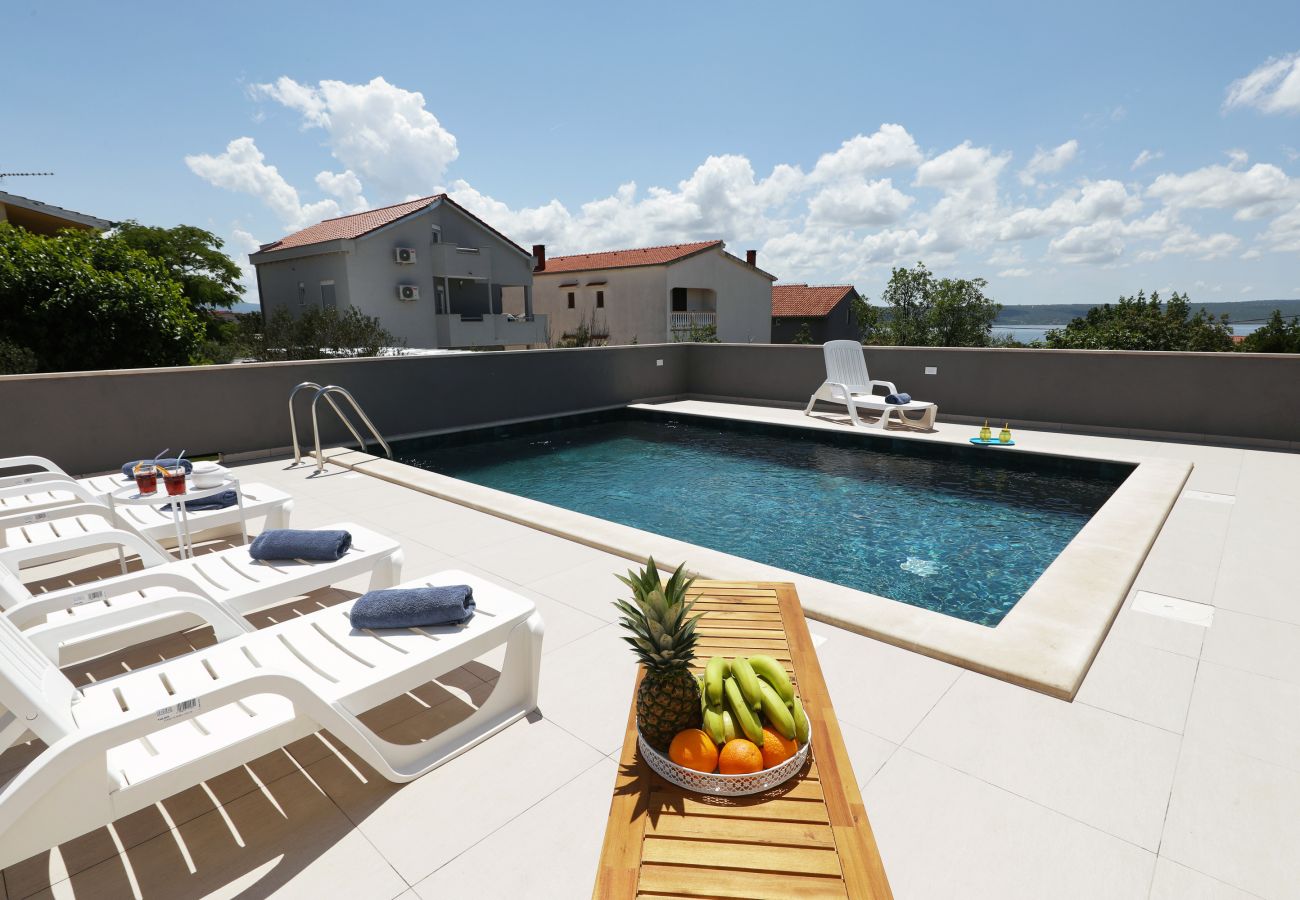 House in Maslenica - Maslenica Maslenica,Ferienhaus für Familien mit Po