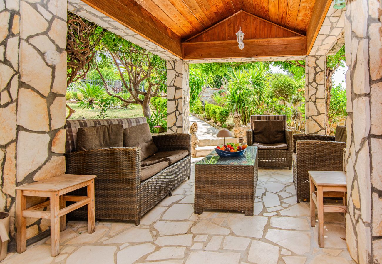 House in Maslenica - Gordana