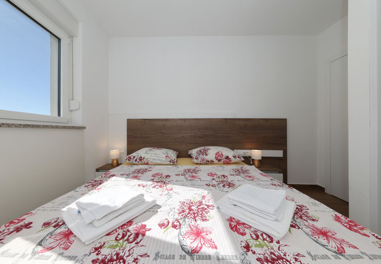 Apartment in Starigrad - Apartment Lux 2 near the Sea with Balcony