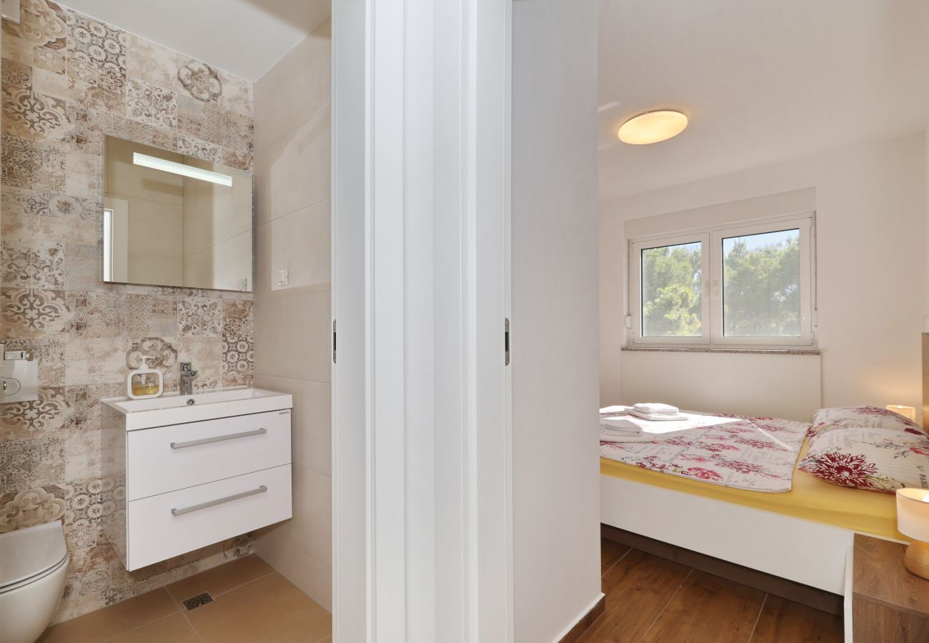 Apartment in Starigrad - Apartment Lux 2 near the Sea with Balcony