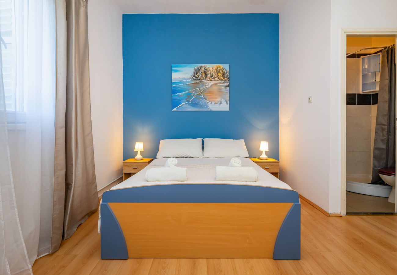 Apartment in Starigrad - Apartment Nina No.1 near Paklenica