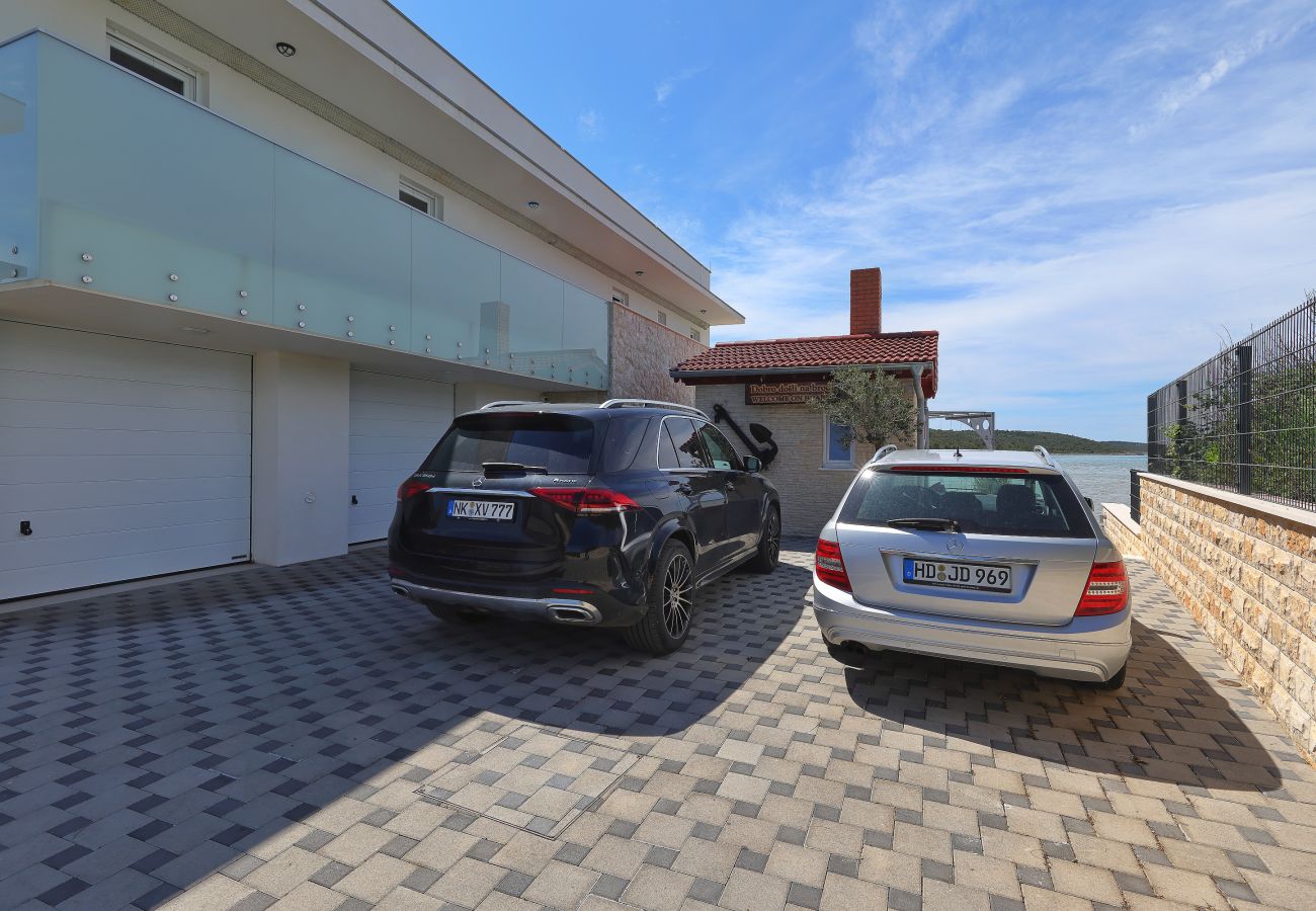 Villa in Ljubac -  Villa with Infinity Pool by the Sea