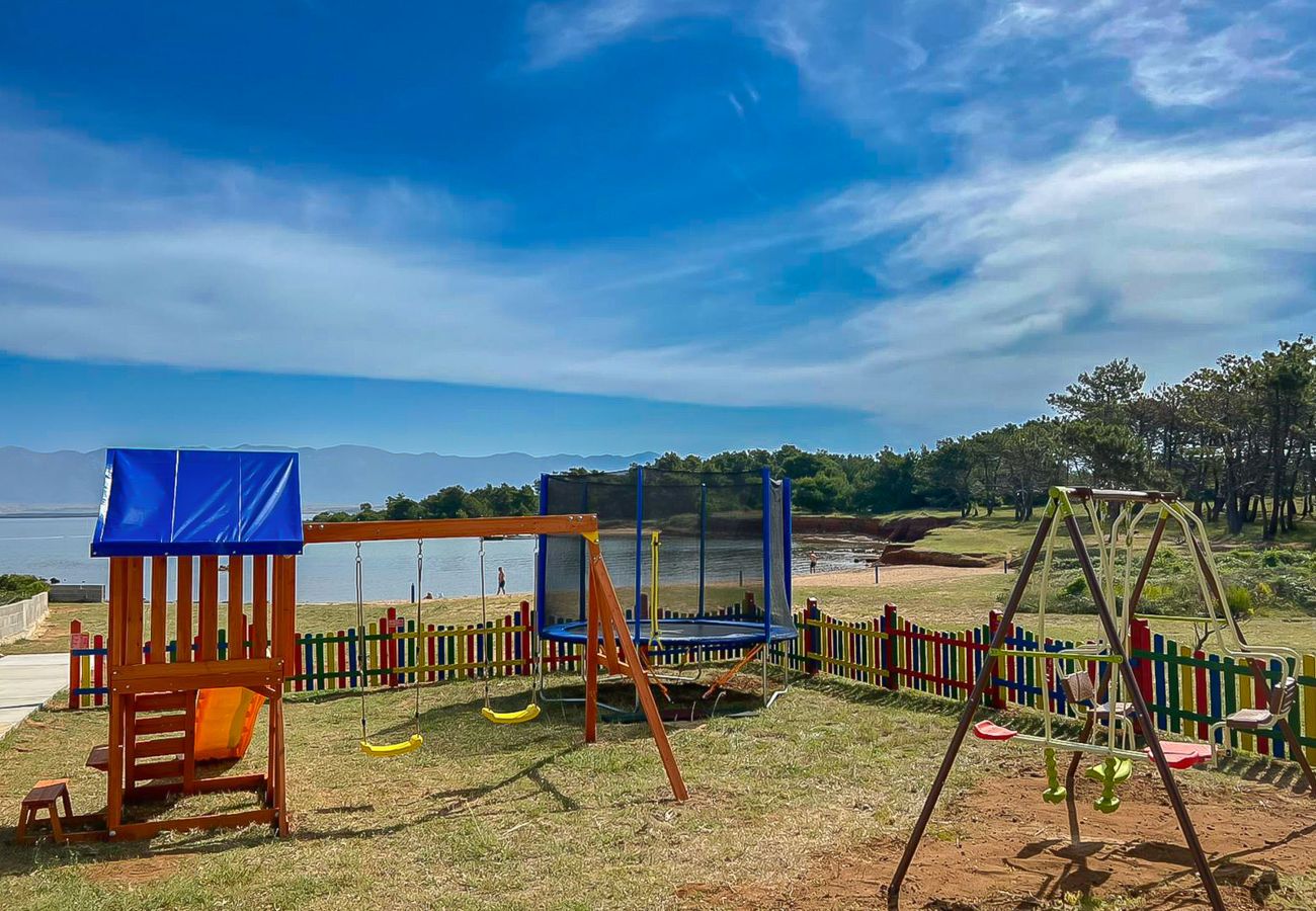 Ferienhaus in Vir - Maria, Familienfreundliches Ferienhaus mit