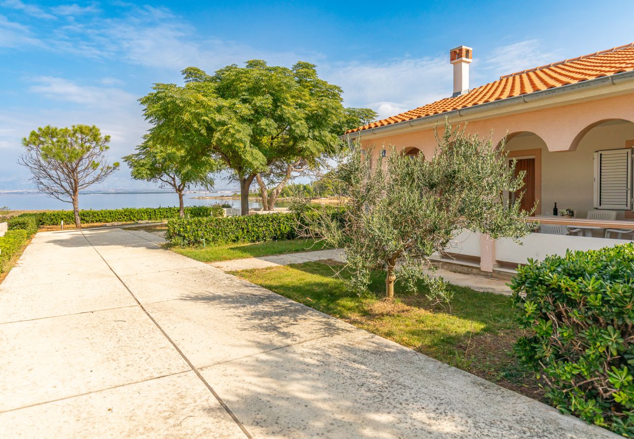 Ferienhaus in Vir - Maria, Familienfreundliches Ferienhaus mit