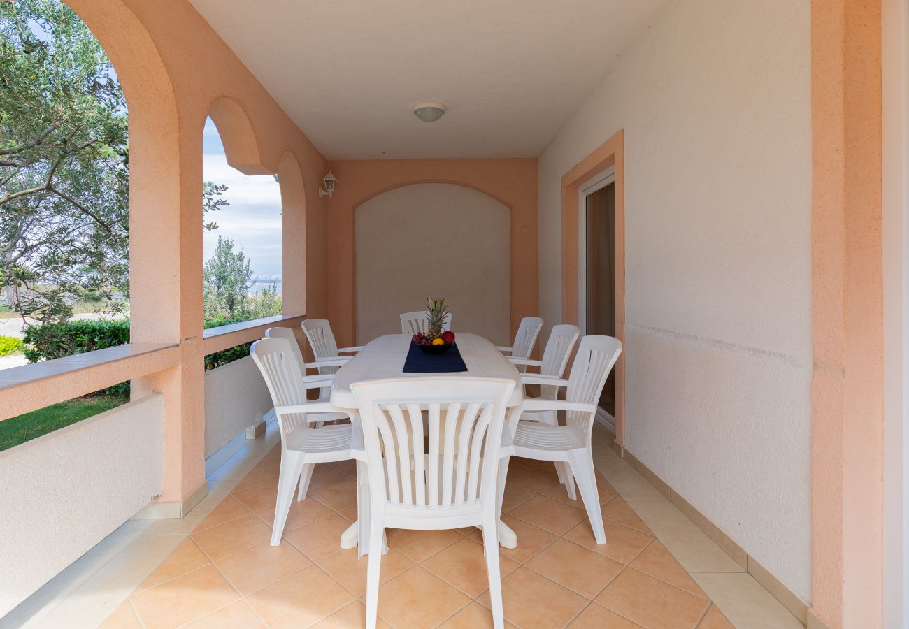 Ferienhaus in Vir - Manuela - vir