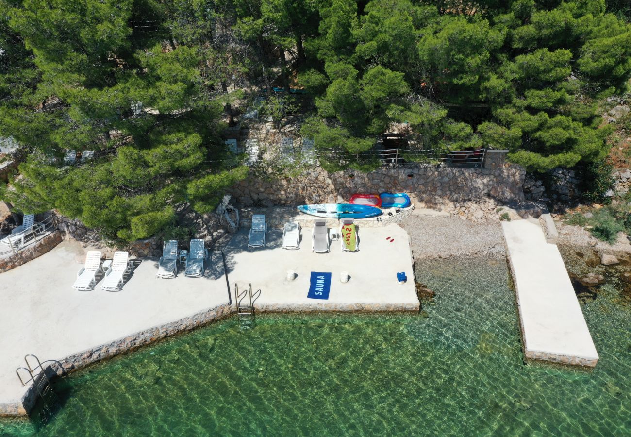 Ferienwohnung in Starigrad - Candela No. 1