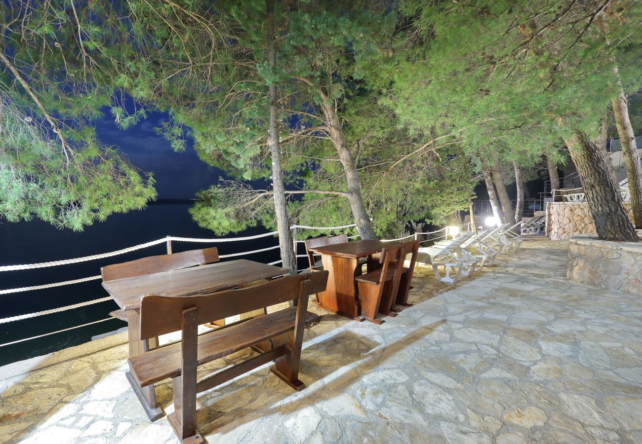 Ferienwohnung in Starigrad - Candela No. 1