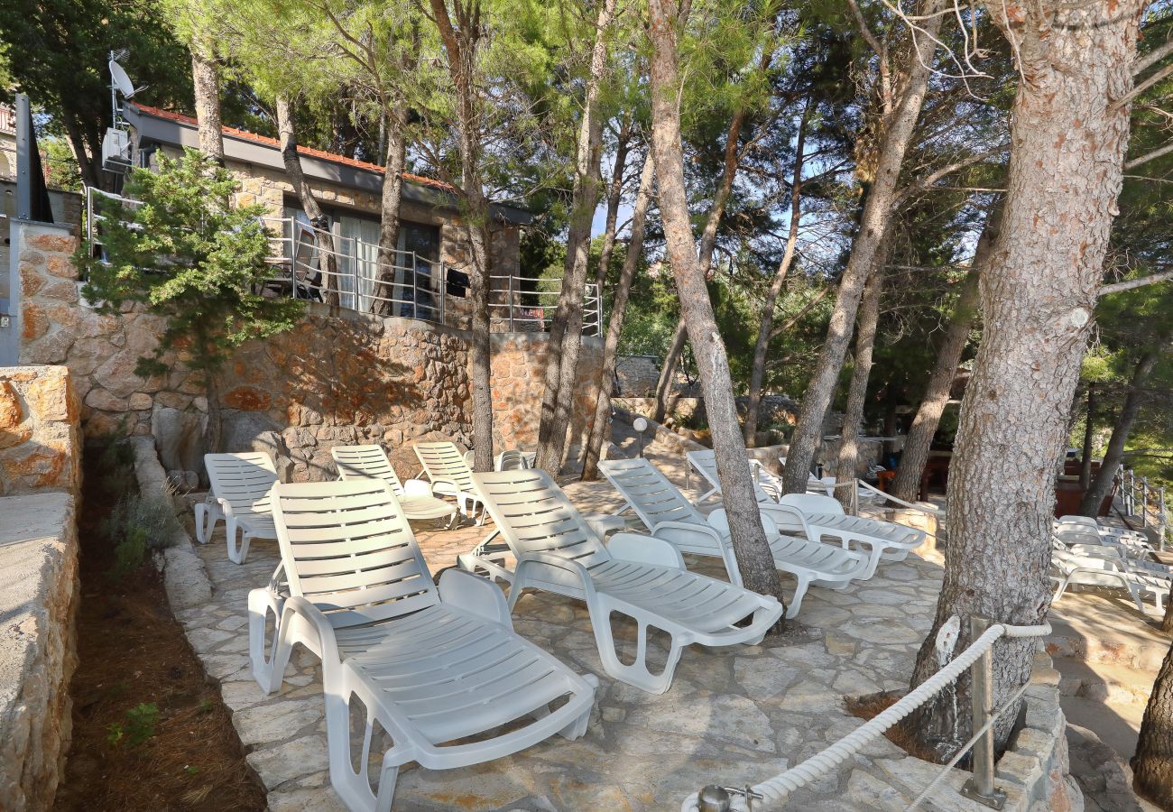 Ferienwohnung in Starigrad - Candela No. 2