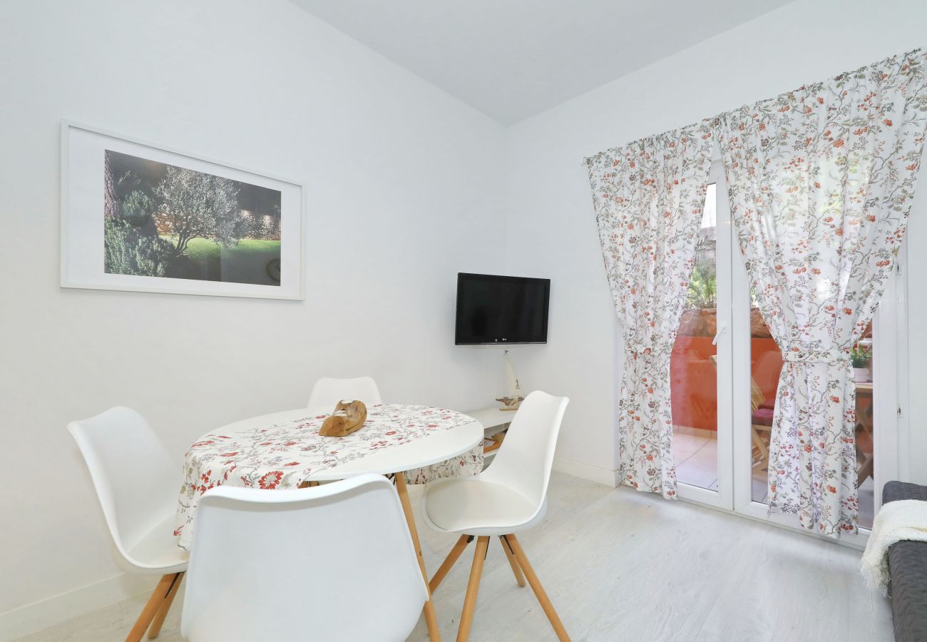 Ferienwohnung in Starigrad - Candela No. 2