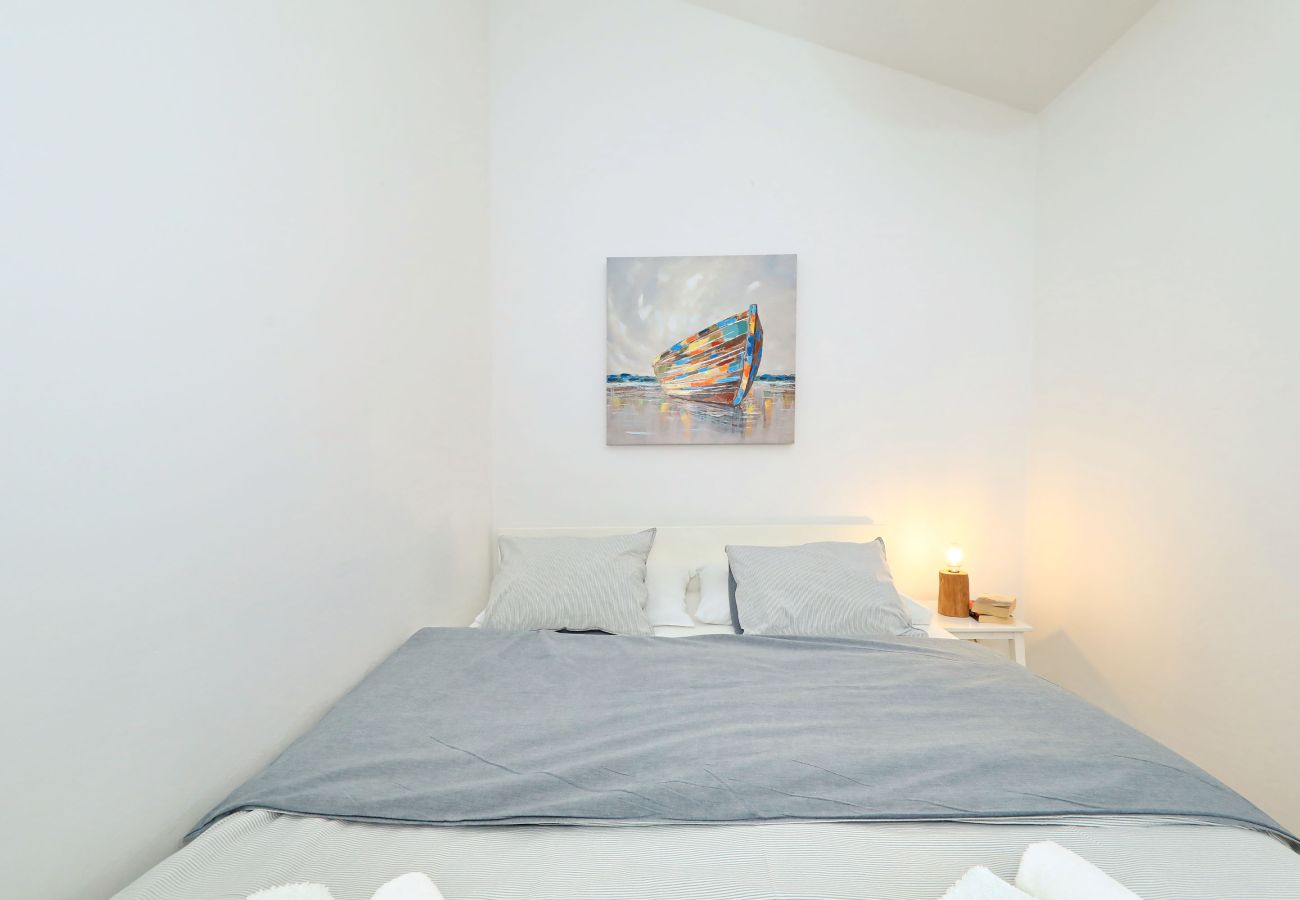 Ferienwohnung in Starigrad - Candela No. 3