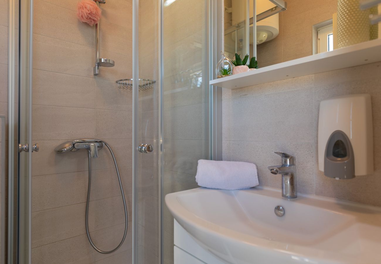 Ferienwohnung in Vir - Ferienwohnung Paradiso No. 7