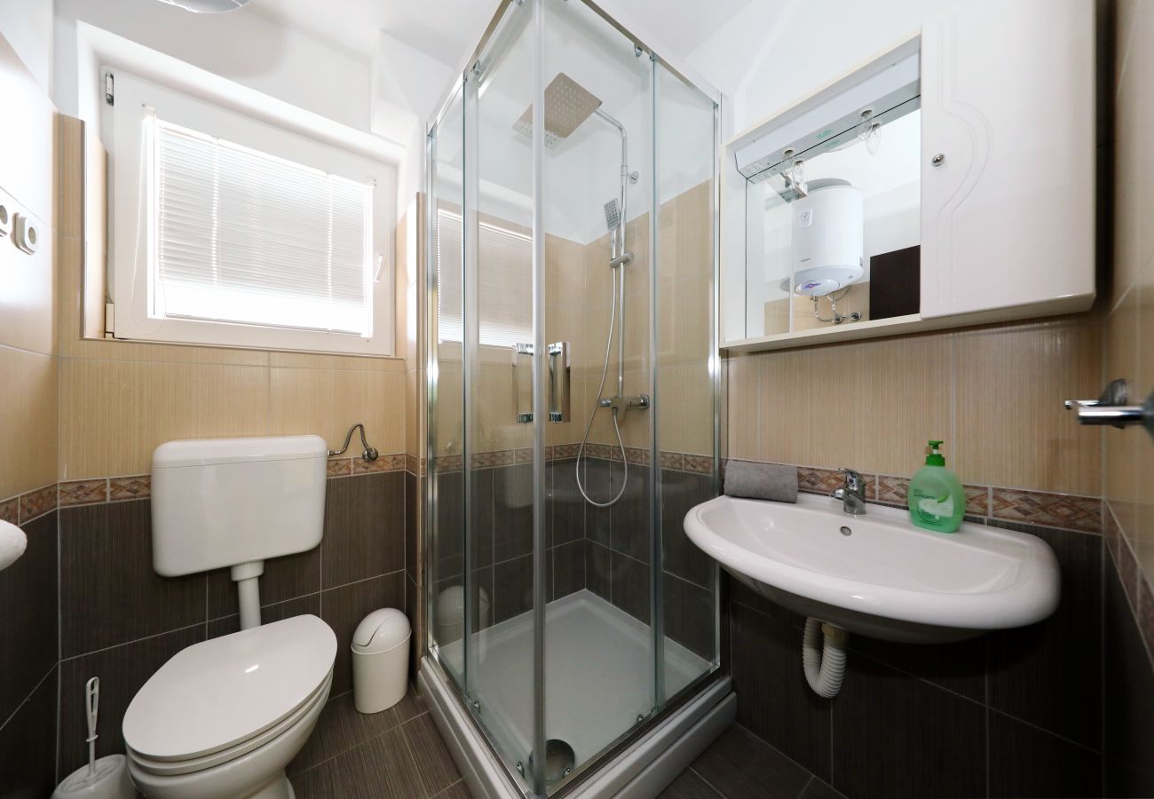 Ferienwohnung in Nin - jakov- ap.