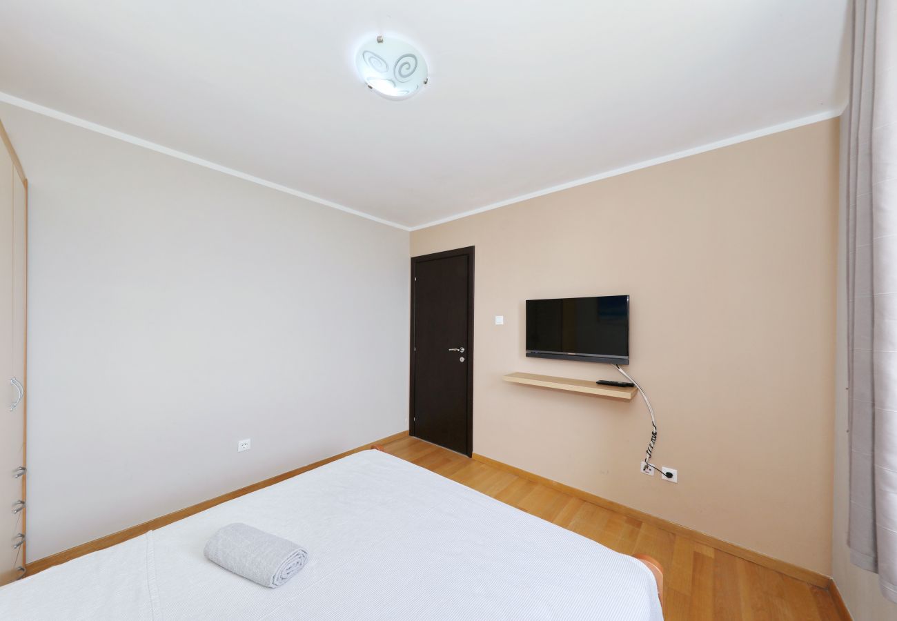 Ferienwohnung in Nin - jakov- ap.