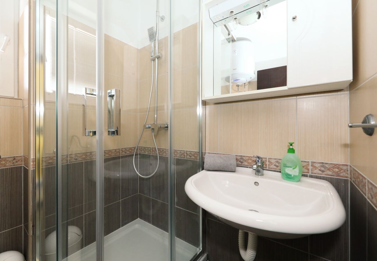 Ferienwohnung in Nin - jakov- ap.