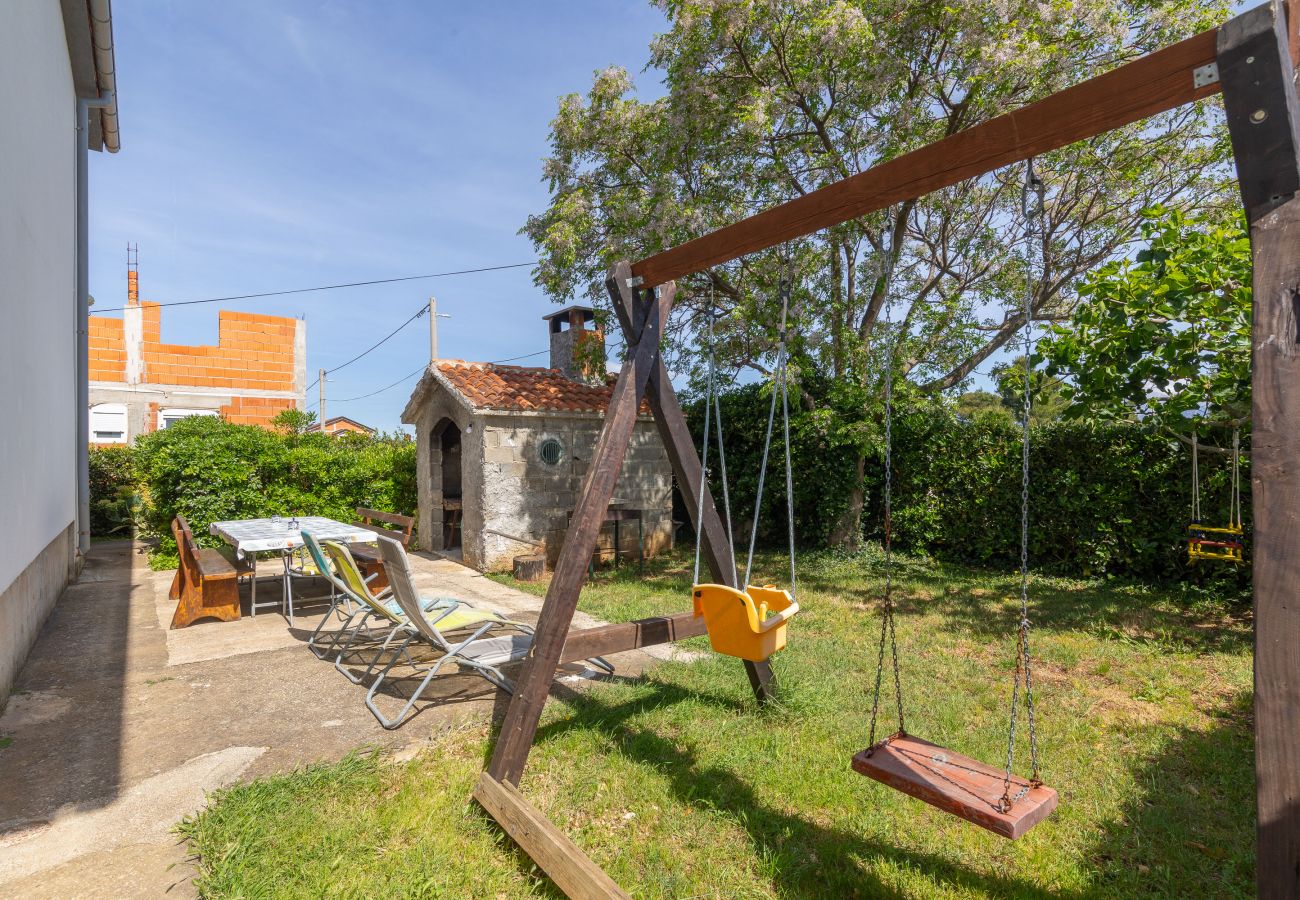 Ferienwohnung in Vrsi - Perinic, No. 2